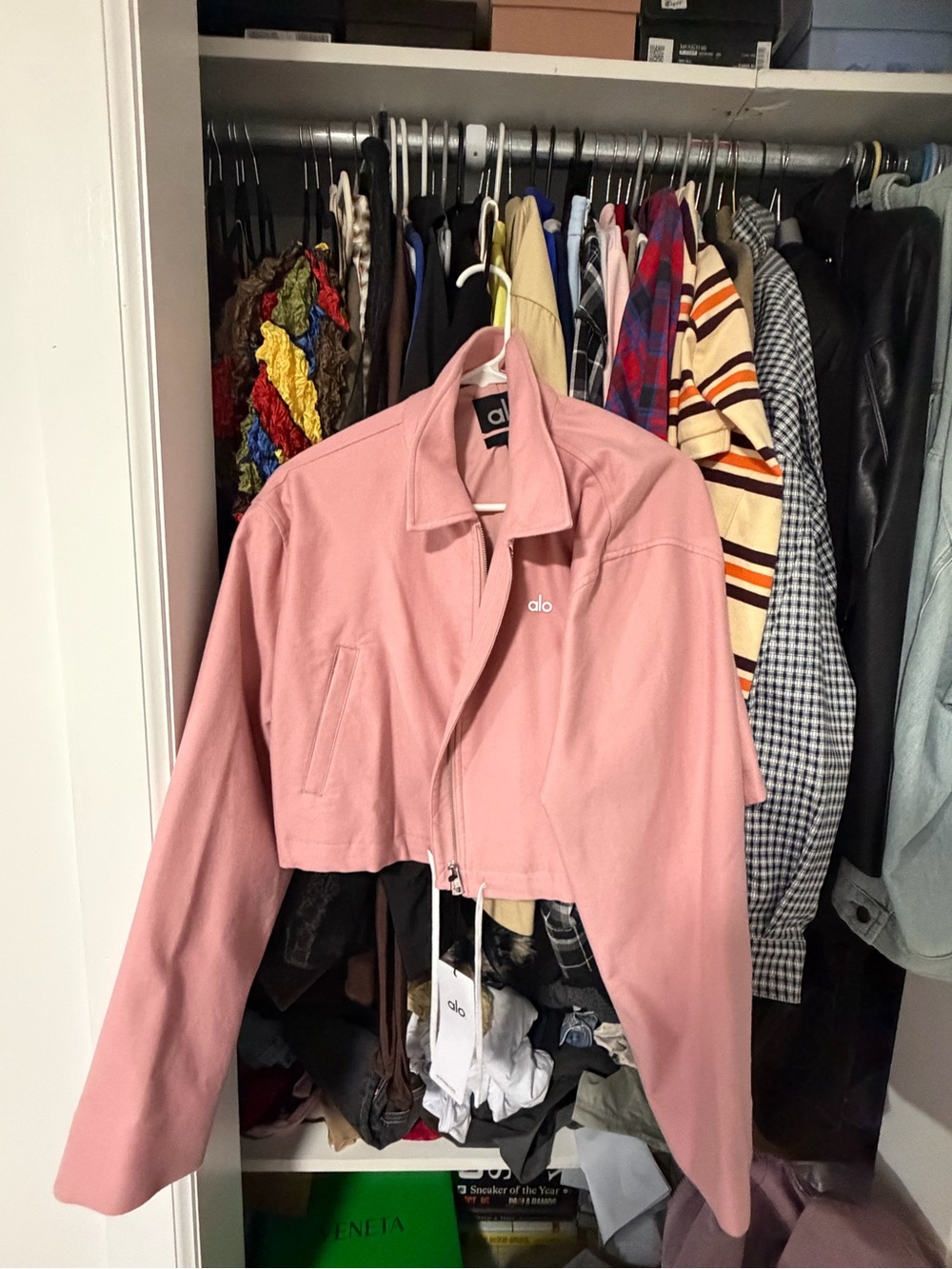 ALO Yoga Cropped Vintage Pink Jacket